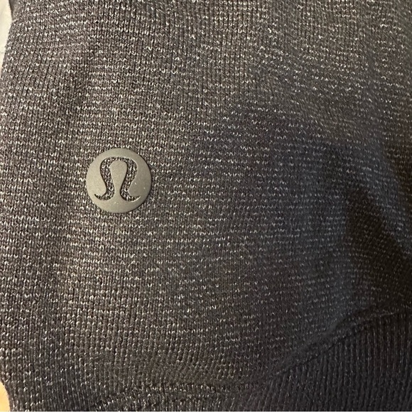 Lululemon Loungeful Cropped Hoodie *Spark unsure of size 4/S  (j6) - Picture 6 of 10